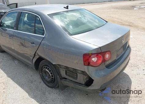 2008 Volkswagen Jetta Se/Sel из США, поврежденный, VIN 3VWRZ71K88M198225